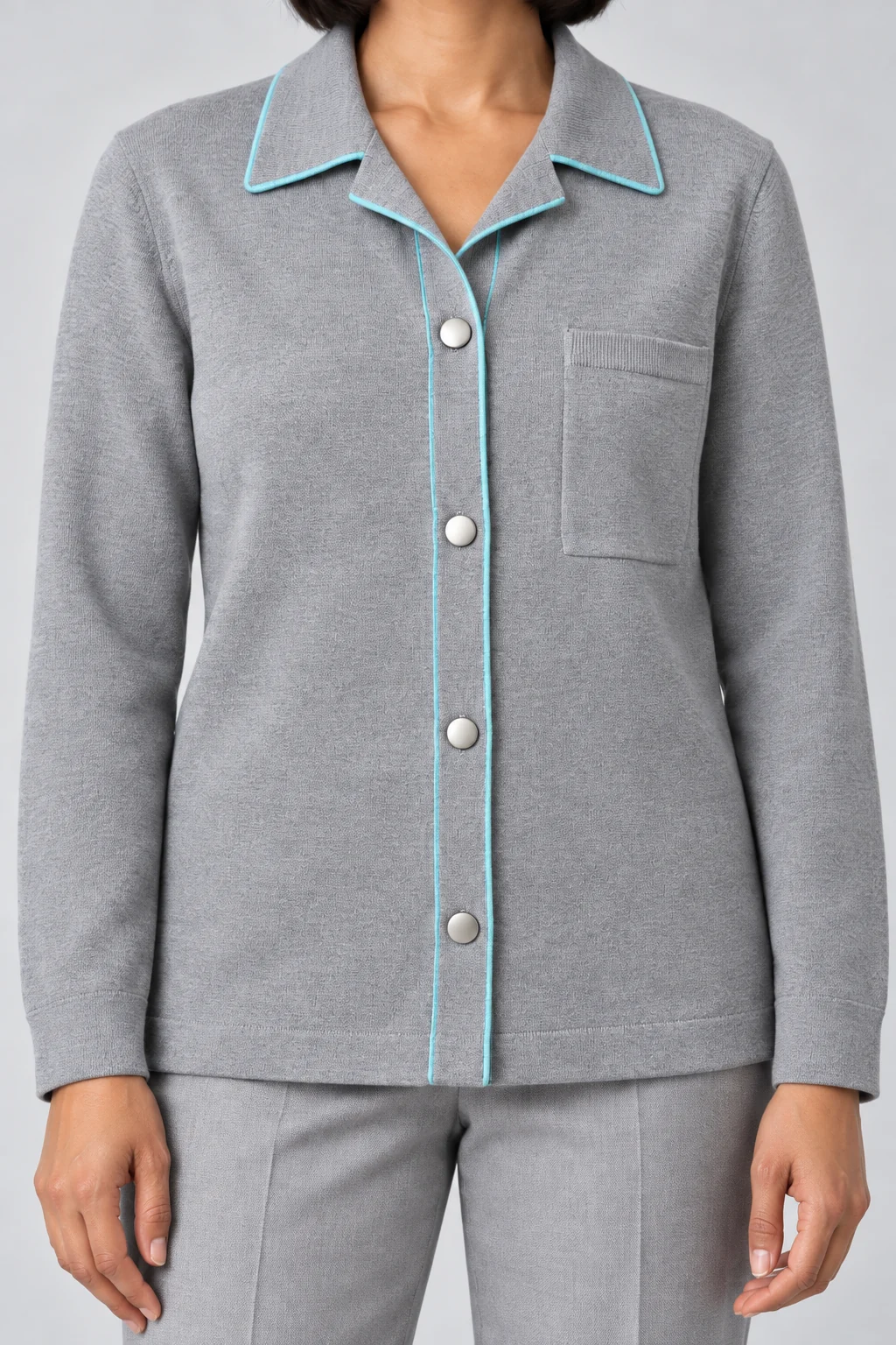 Vista de detalle: Sobrecamisa gris ceniza